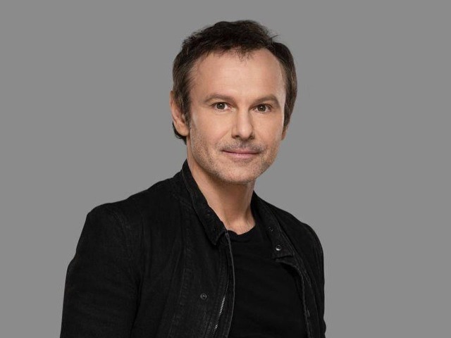 І все буде добре: Святослав Вакарчук дав концерт на станції метро у Києві