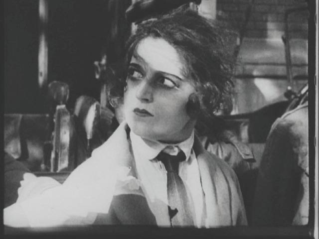 История украинского кино: 10 лет фестивалю немого кино и современной музыки "Німі ночі"