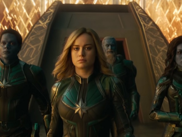 Супергероиня Бри Ларсон в трейлере фильма "Капитан Марвел"