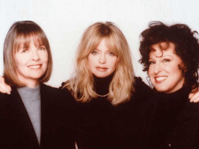 24 года спустя: Звездное трио Голди Хоун, Бетт Мидлер и Дайан Китон работают над новым фильмом