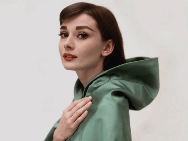 Детские травмы и поиски себя: Вышел трейлер документального фильма об Одри Хепберн