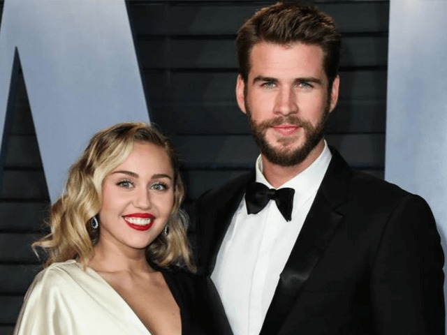 Смотрите: Первые кадры с тайной свадьбы Майли Сайрус и Лиама Хемсворта 