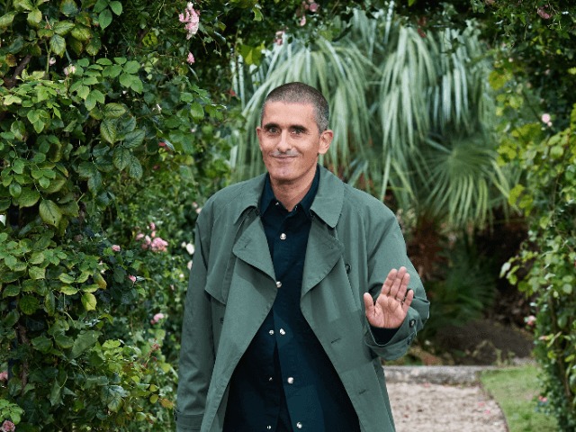 Дизайнер Фелипе Оливейра Баптиста покинул должность креативного директора Kenzo