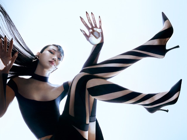 Неоновые туфли и ботинки-зебры: Jimmy Choo выпустили коллаборацию с Mugler