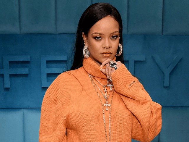 Рианна пожертвовала £ 600 000 для борьбы с коронавирусом на Барбадосе