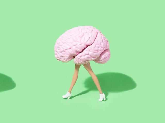 Исследование: Неграмотность повышает риск развития болезни Альцгеймера