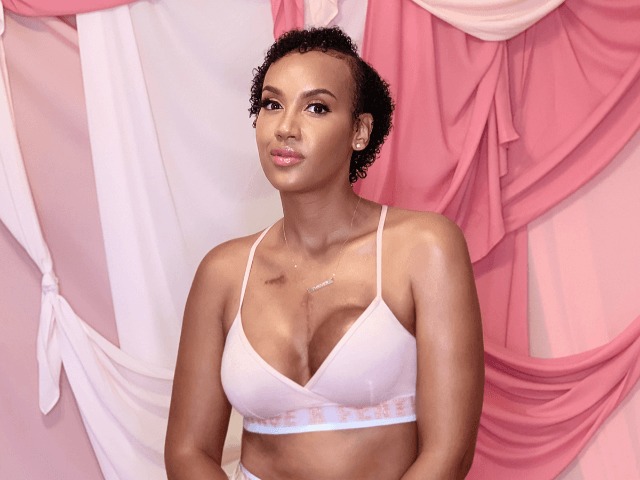 Женщины, победившие рак молочной железы, снялись в рекламе Savage x Fenty