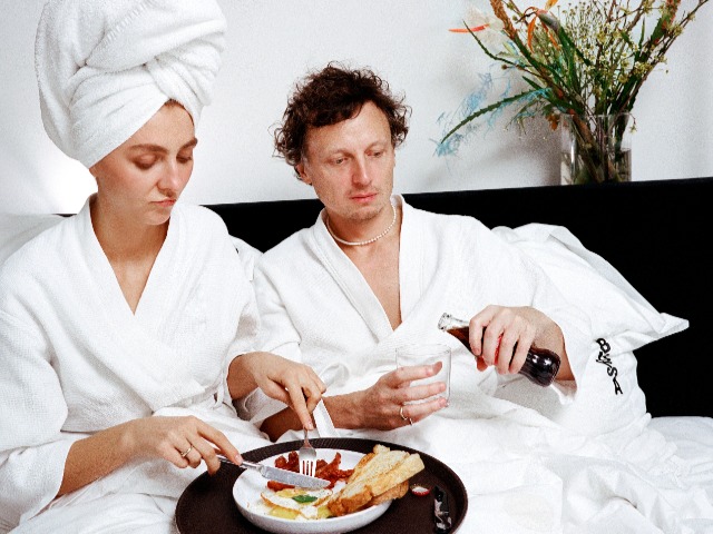 10 романтичных идей: Чем заняться в выходные и День святого Валентина